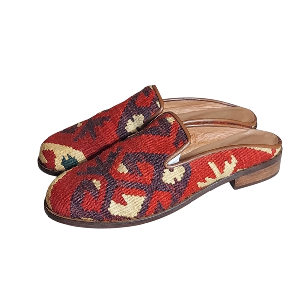 Vintage Red Brown Turkish Wool Rug Mules Slip Ons Stacked Wood Block Heels - Picture 1 of 16
